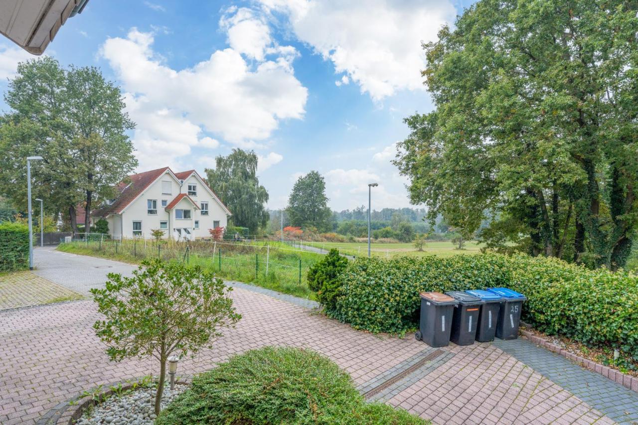 Veens Crew Home 7 Pax Dreieich Exterior photo